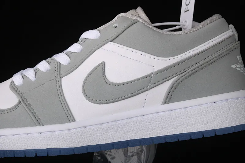 All Categories Air Jordan Jordan Series Basketball Shoes Air Jordan 1 Low Air Jordan 1 Low AJ1 Joe 1 Wolf Gray Low-top Cultural Leisure Sports Shoes DC0774-105